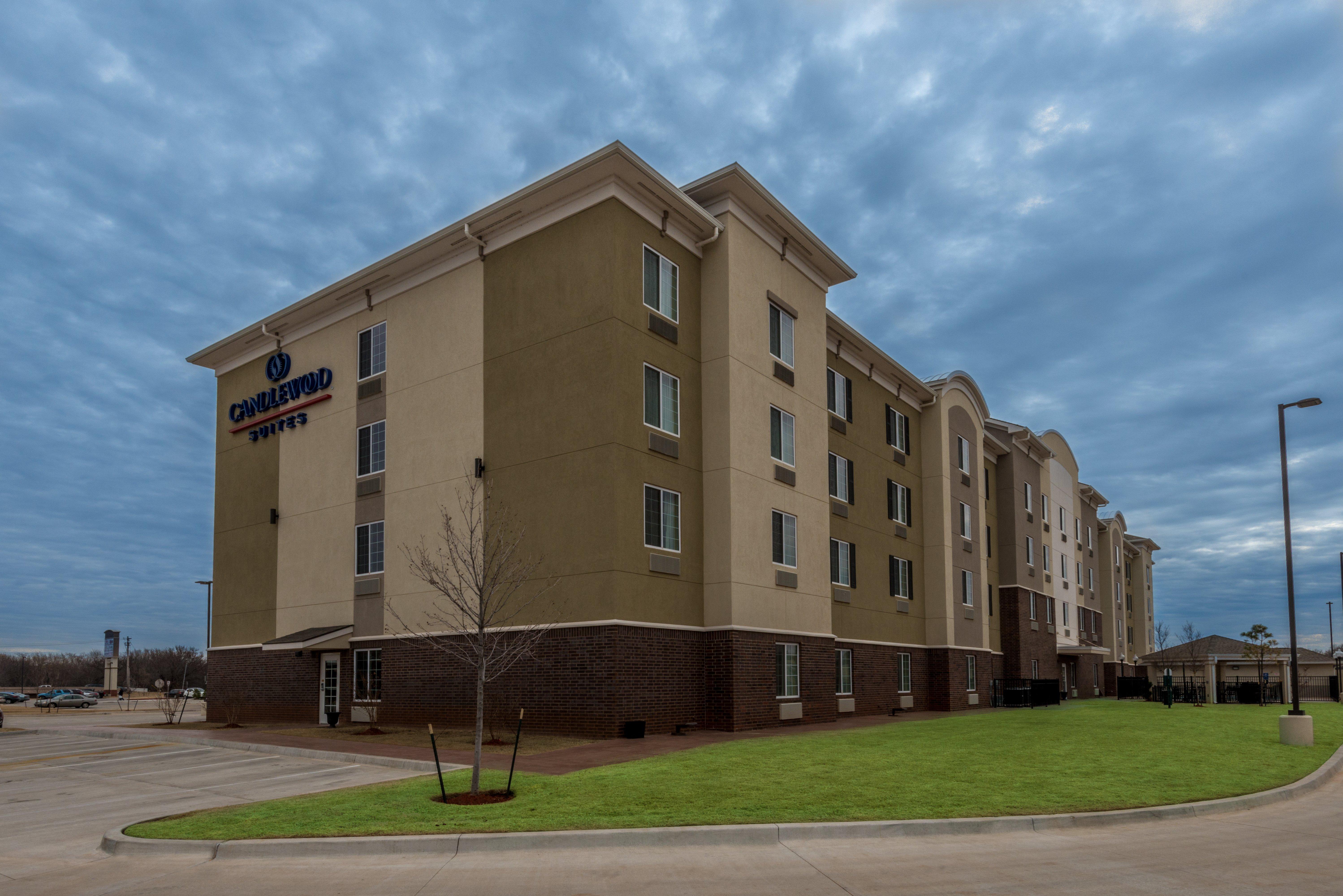 Candlewood Suites Del City By Ihg Εξωτερικό φωτογραφία